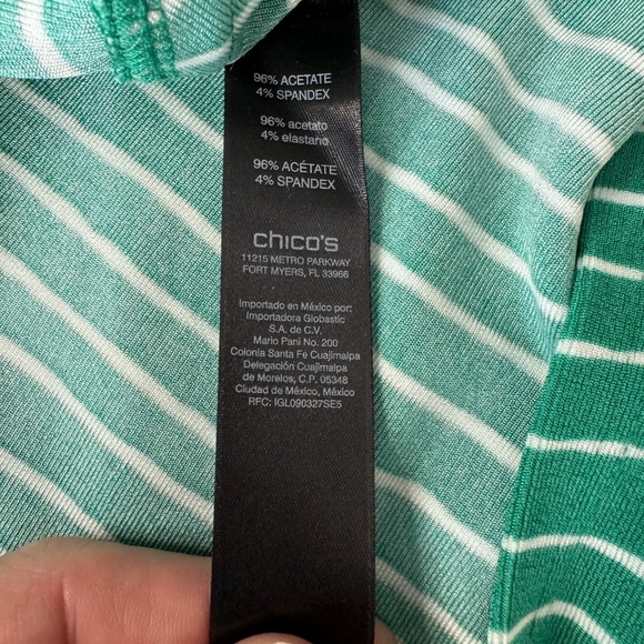 CHICO'S TRAVELERS Women's 3/4 Sleeve Asymmetrical V-Neck Shirt Green Medium - Picture 5 of 12